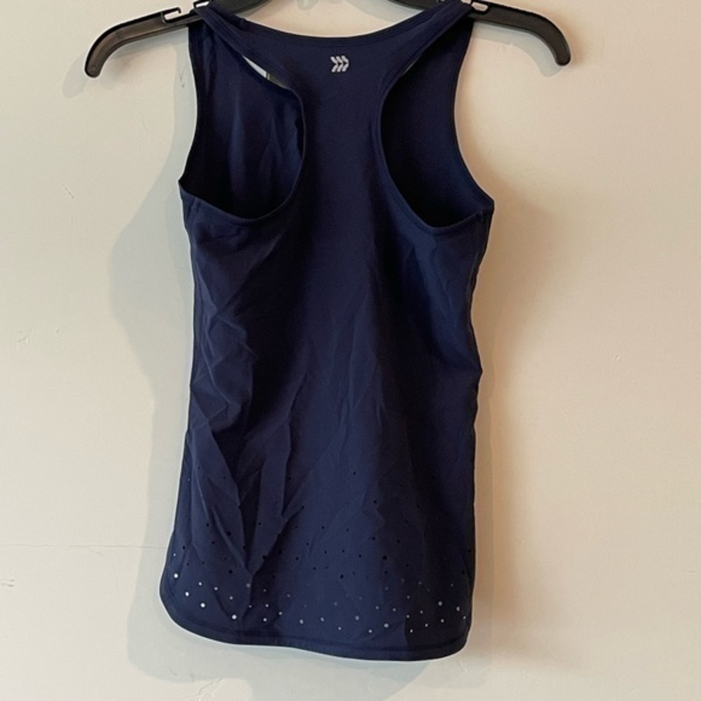 All In Motion tank top - Picture 3 of 3